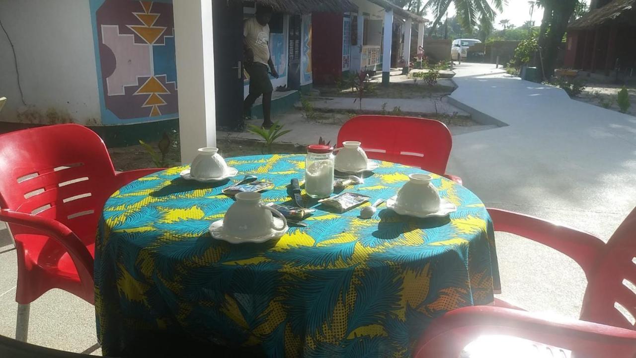 Campamento Chez Campos Cap Skirring Exteriör bild